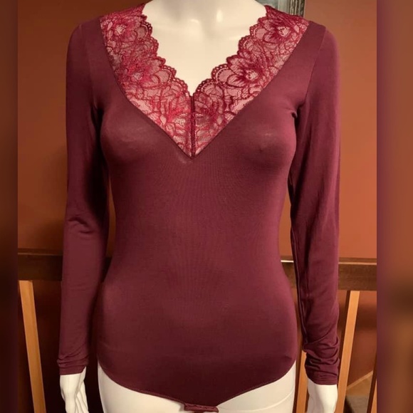 EMPORIO ARMANI Viscose Lace Trim Bodysuit - Picture 1 of 10